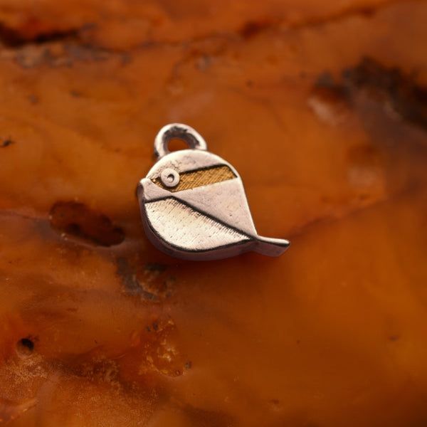 Сребърен медальон 925 „Врабченце“ – талисман за свобода и топлина