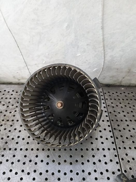 Aeroterma ventilator habitaclu 1.1 b peugeot 206 8090901