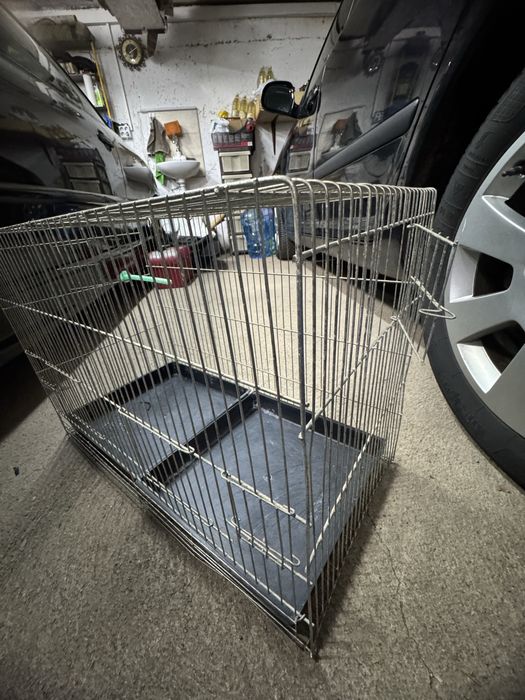 Клетки за декоративни птици