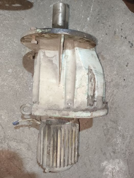 Мотор редуктор мощный