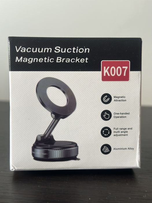 Suport magnetic pentru telefon