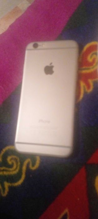 IPhone 6 оригинальный экран оригинальный плата тел оригинален