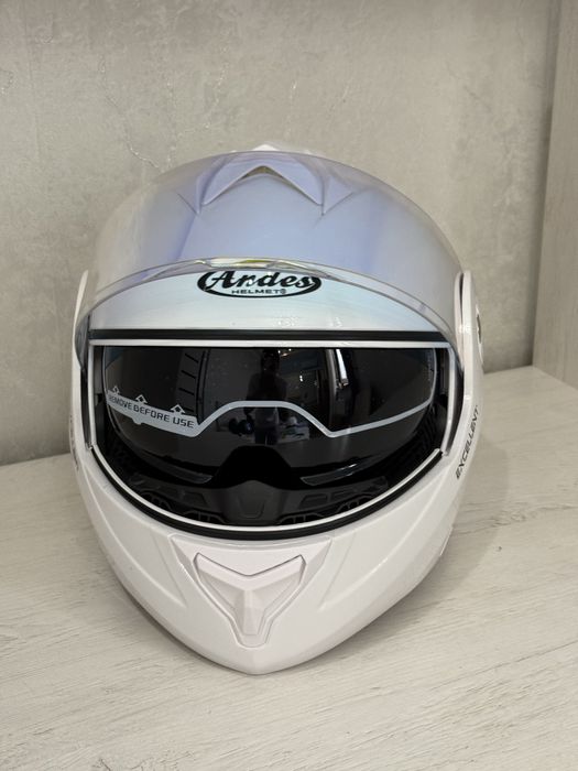 Продается новый мотошлем, yengi shlem sotiladi