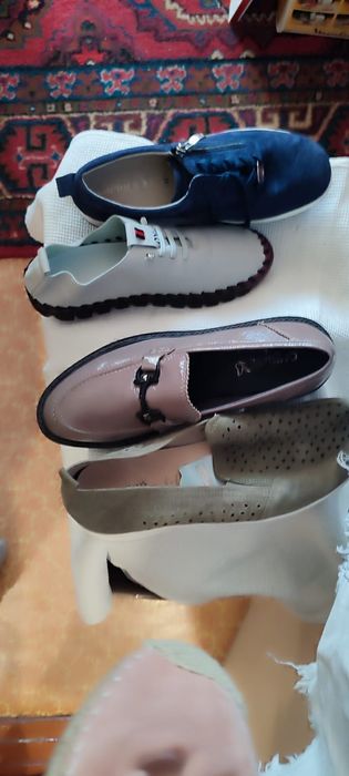 Посуда ,  статуэтки и разная мелочь