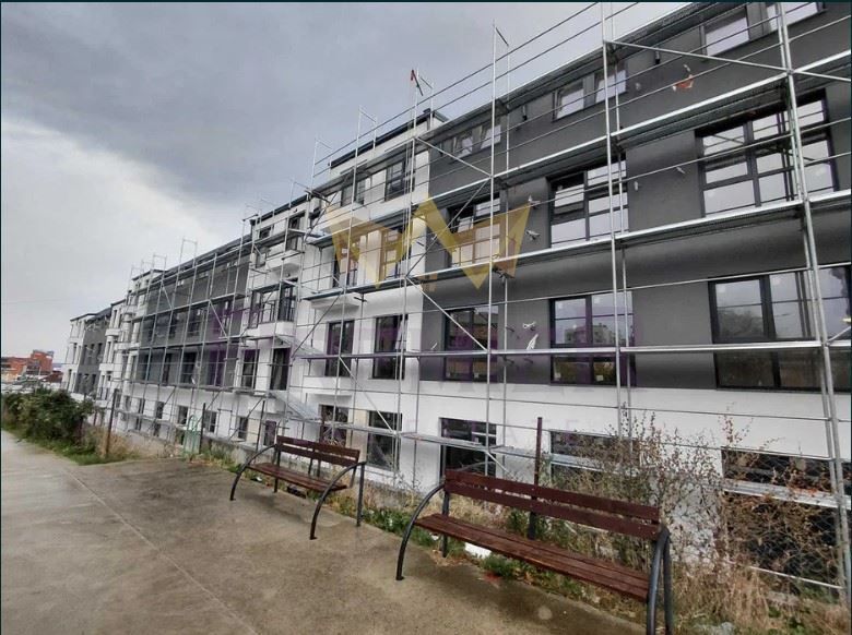 Продава се Двустаен апартамент в Варна, Кайсиева градина - 55 кв.м за 1728 €/кв.м - Снимка #8