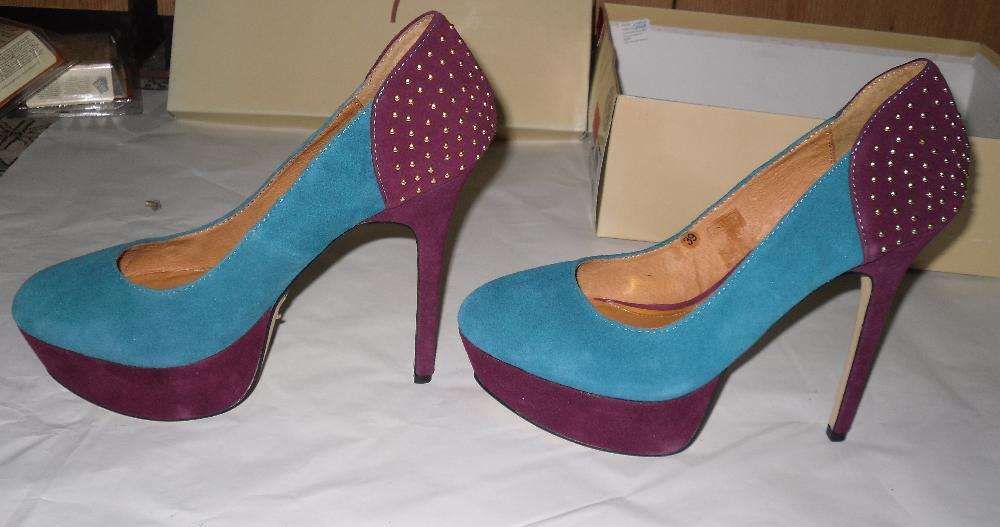 pantofi Alisha nr39 noi piele naturala