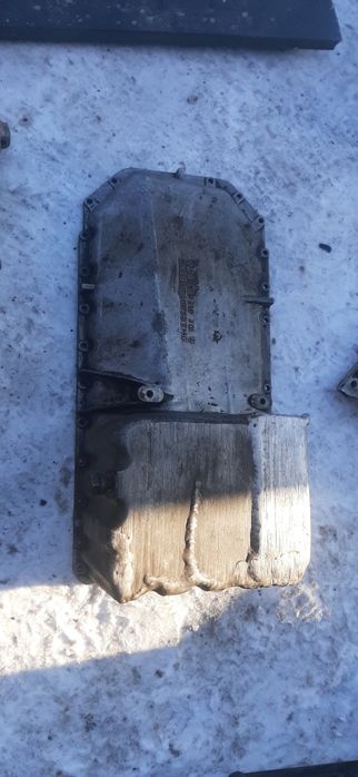 Поддон картер  м102, Мерседес 190, 124