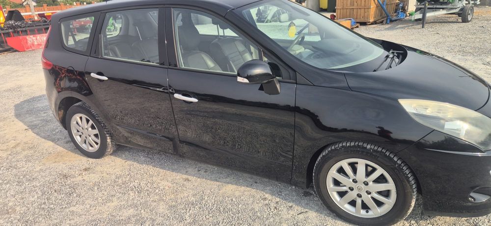 RENAULT Grand Scenic 2011 — imagine 4
