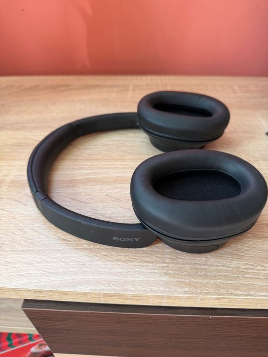 Безжични слушалки Sony - WH-CH720N
