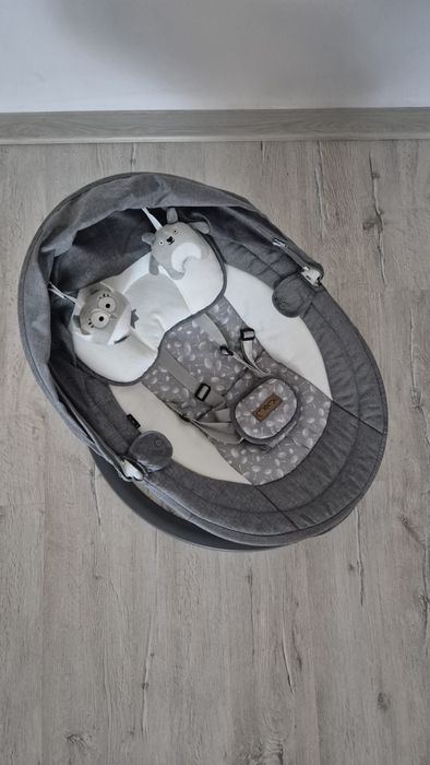 Balansoar pentru copii - leagan electric Momi