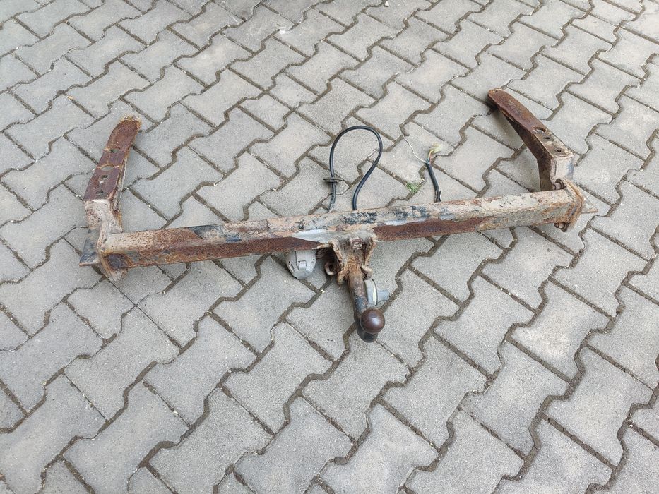 Теглич Subaru Forester 2002