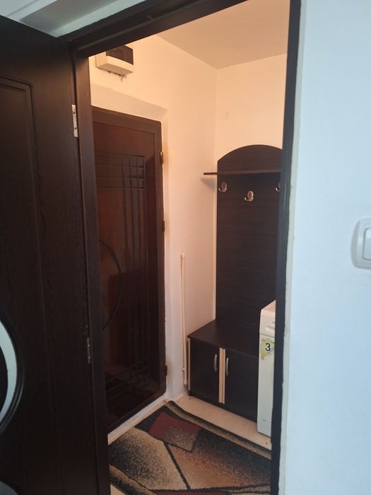 Garsoniera comfort 1 de vanzare zona tineretului