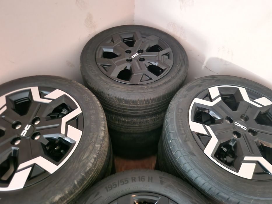 Jante aliaj 4x100 r16 anvelope 195 55 16 Dacia