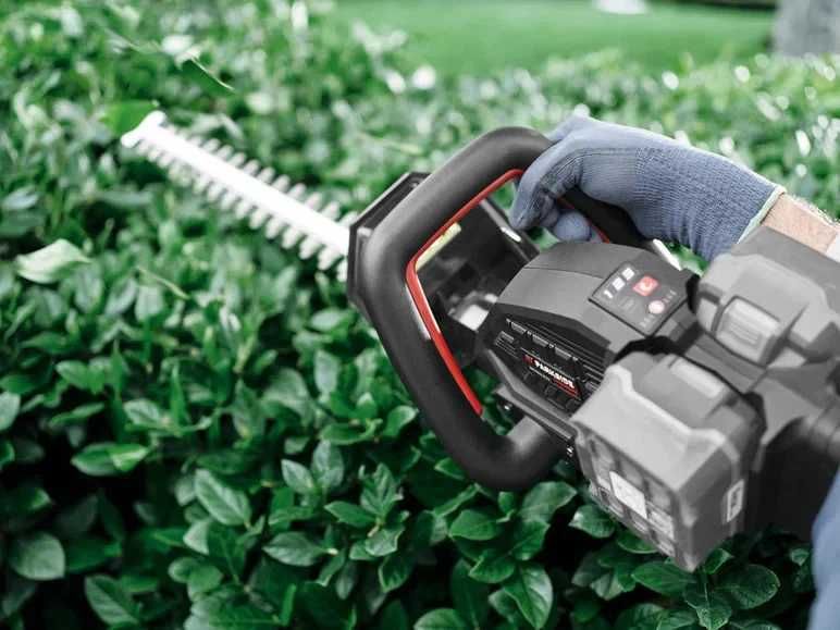 Foarfeca pentru gard viu PARKSIDE PERFORMANCE PPHSA 40-Li B2 40V, functioneaza cu 2 acumulatori 20v taiat fierastrau drujba sabie