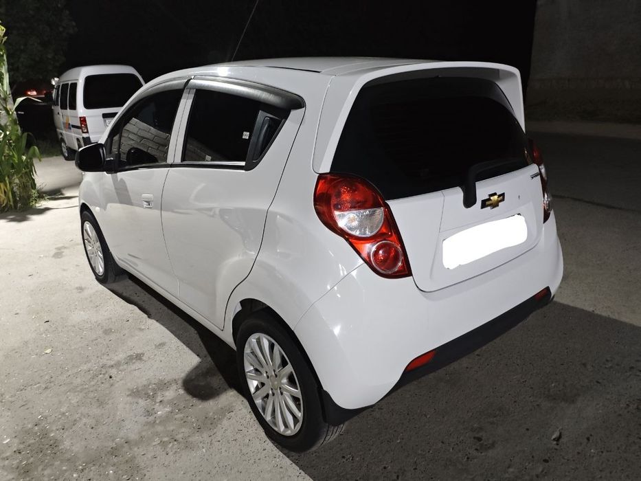 Spark oq sotiladi, 44000 probeg,  kraska 1 ta petno