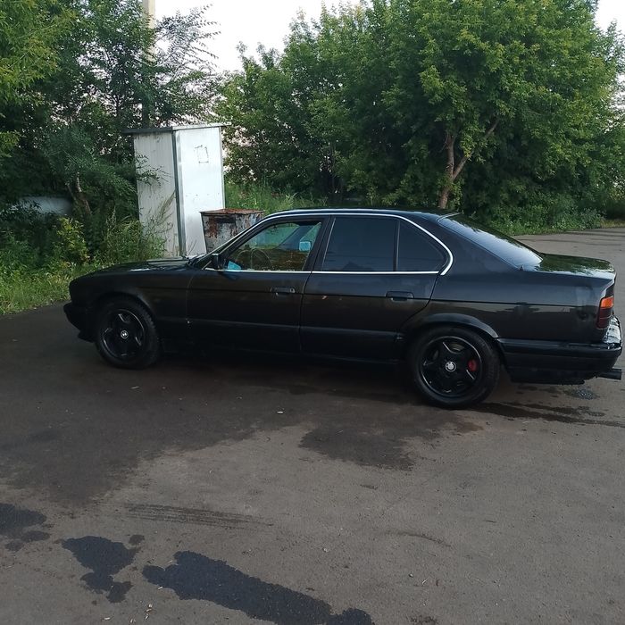 Торг есть срочно. BMW Е34
