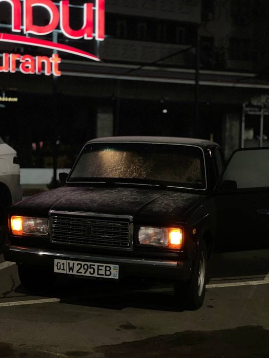 Ваз 2107 сотилади