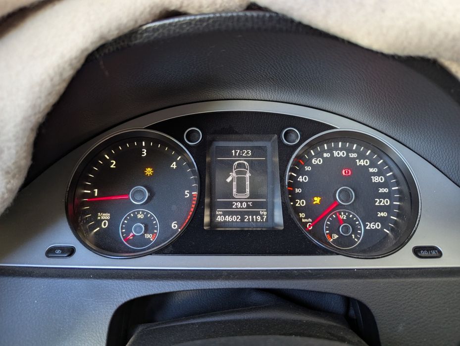 Vând Volkswagen Passat B6 2009
