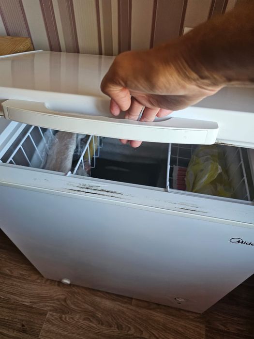 Продается вместительная морозильная камера (сундук)