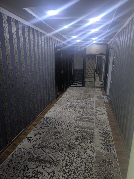 3 xonali xonadon sotiladi