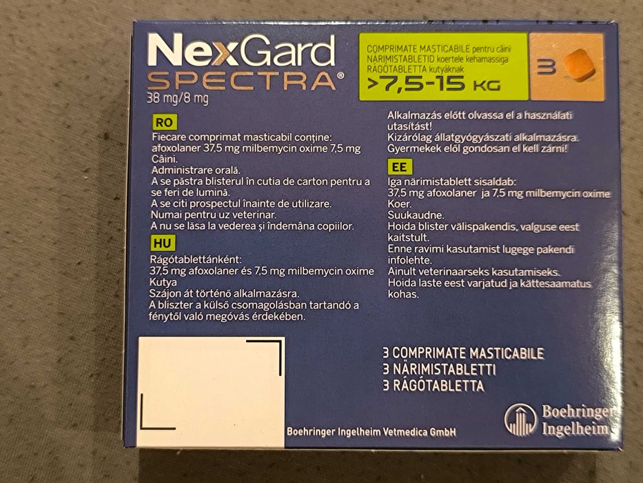 Vând NextGard Spectra o singura cutie pentru 3 luni deparazitare canina 7,5 kg - 15 kg