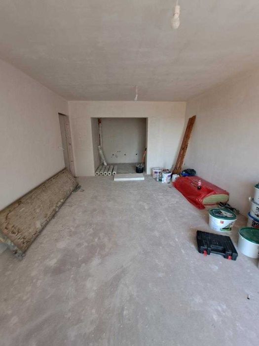 Продава се Тристаен апартамент в Варна, Автогара - 101 кв.м за 1529 €/кв.м - Снимка #15