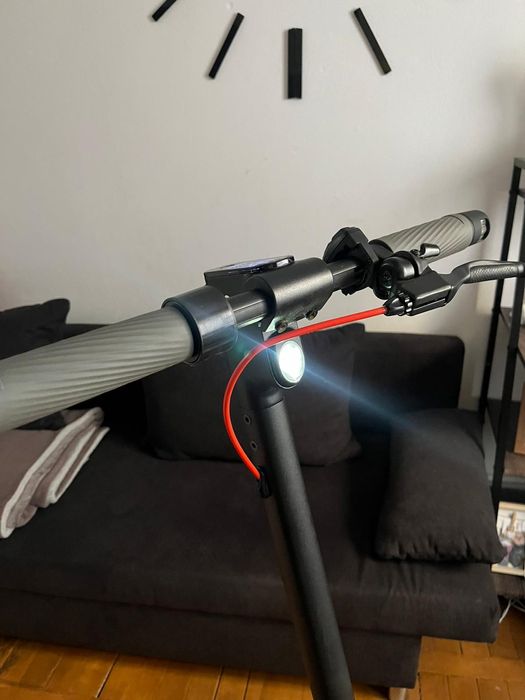 Vând trotinetă electrică nouă