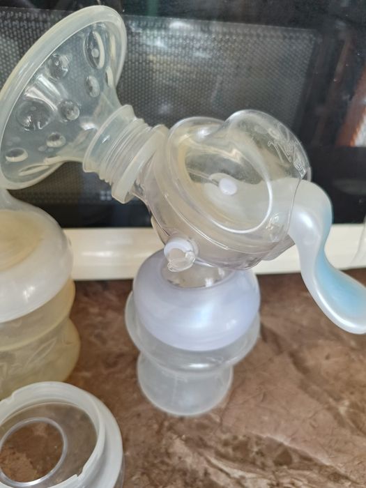 Продам молокоотсос в хорошем состоянии