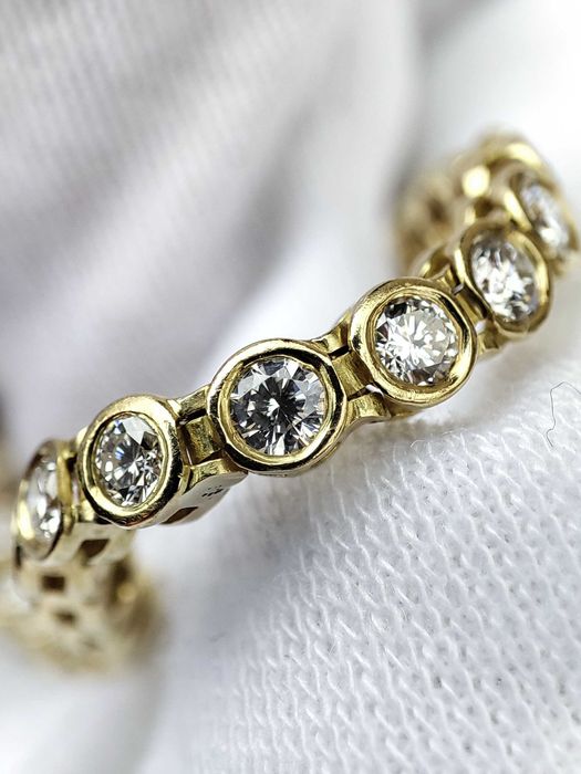 Bratara Aur 18K Tenis Button Style Cu Diamante Unicat