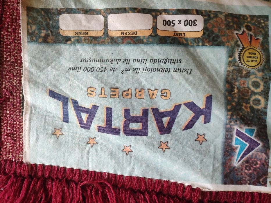 Продам б/у ковёр в хорошем состоянии