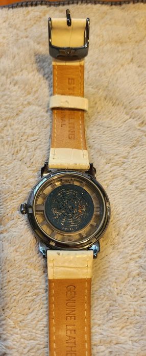 Часы женские Stuhrling Skeleton