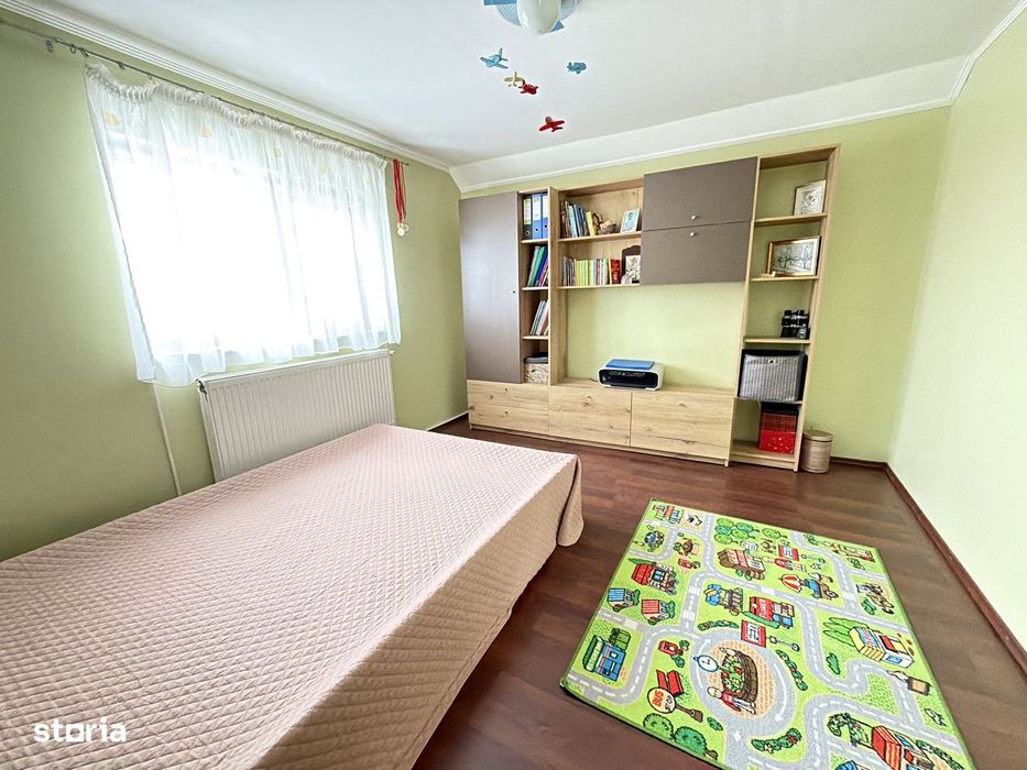 Vila P + M, 2009, teren 1000 mp, mobilată, Siretu - Saucesti