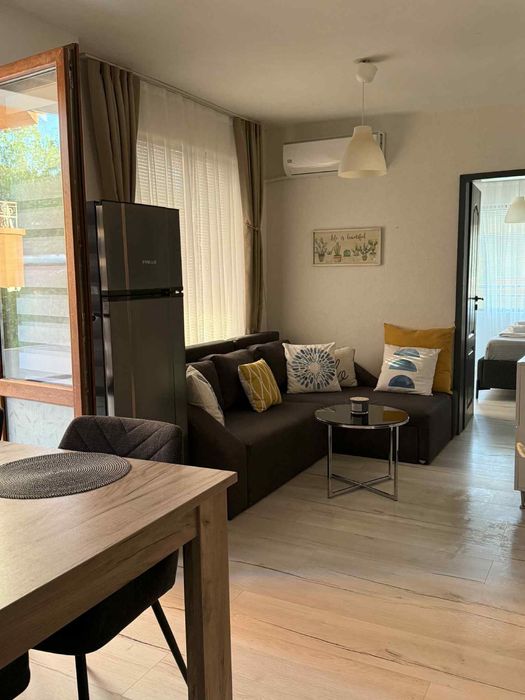 Дава се под наем Двустаен апартамент в Царево - 65 кв.м за 1785 € - Снимка #3