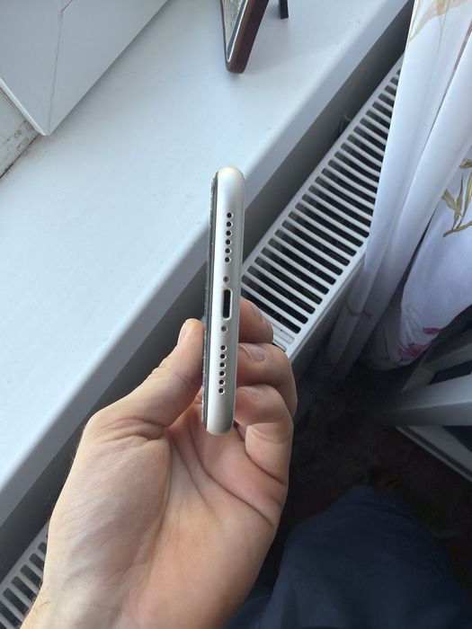 iPhone 11 Alb- fara defecte