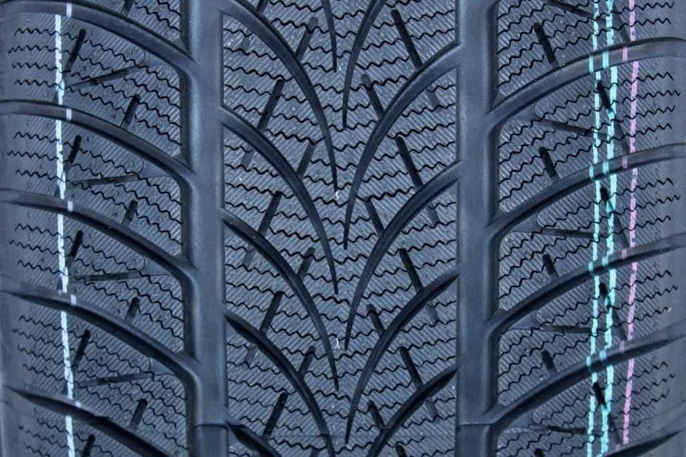 Anvelope iarna noi 225/60R17 103V, XL, Triangle, DOT 2026