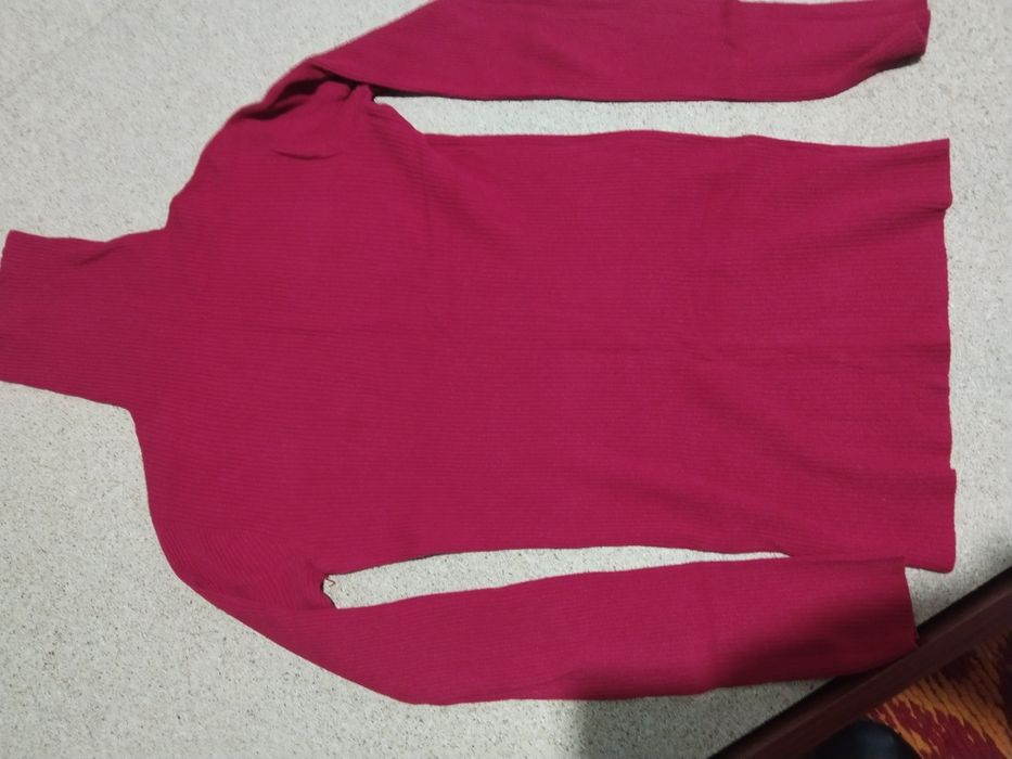 Кофты, джинсы за пакет за  10000 тг