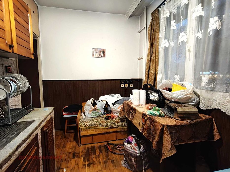 Продава се Двустаен апартамент в София, Надежда 4 - 57 кв.м за 1341 €/кв.м - Снимка #12