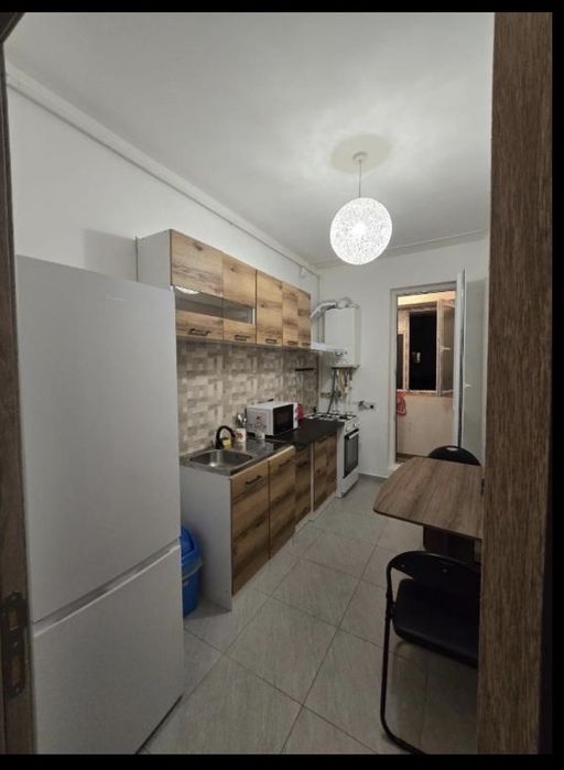 Inchiriez garsoniera rezervelor , miltari residence