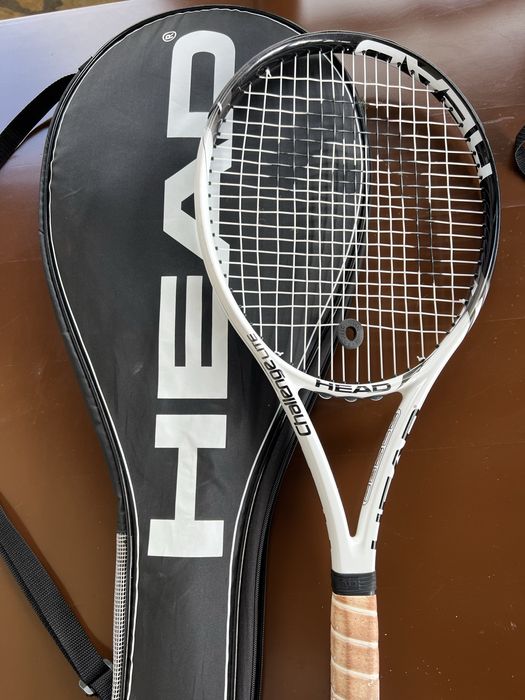 Vand rachete tenis