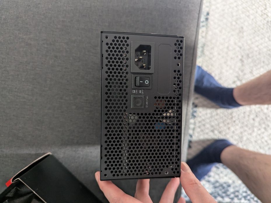 Блок питания asus rog strix 550w