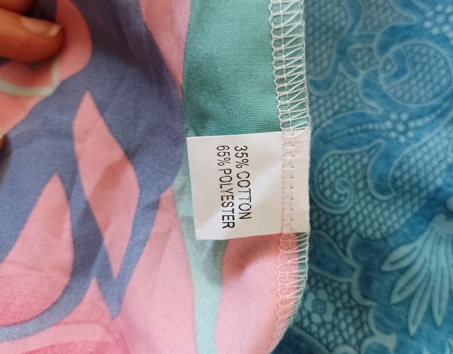 Две дамски рокли