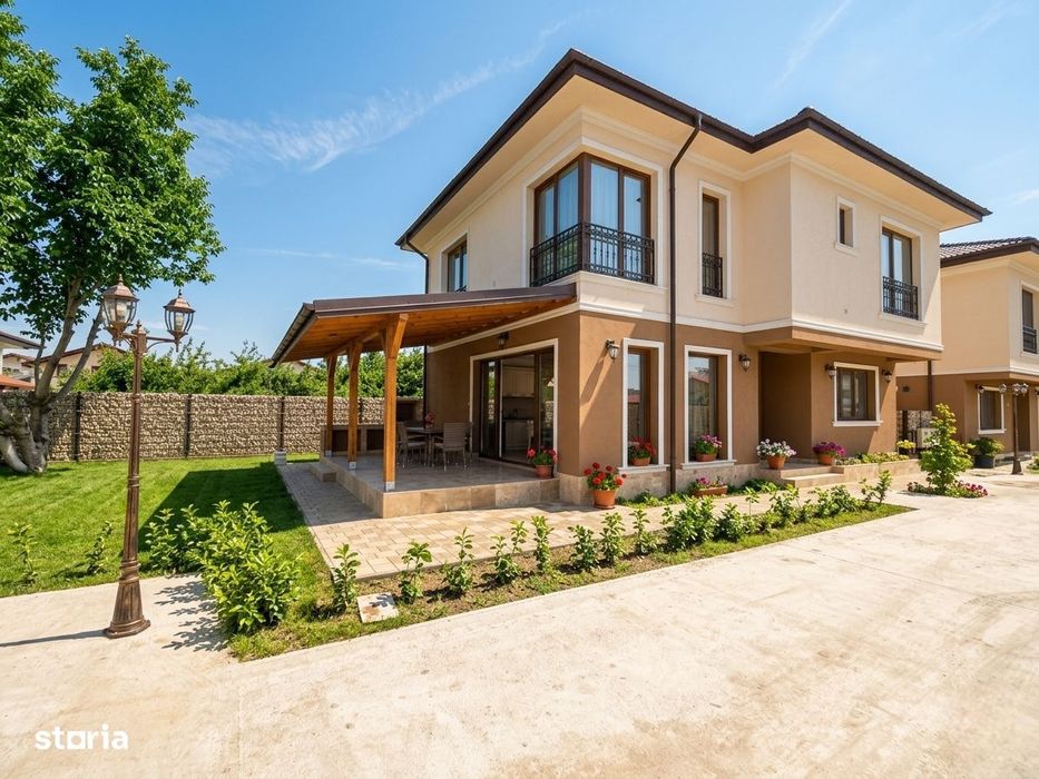 Vila 4 camere Tunari | Curte 380 mp | Gata de mutare
