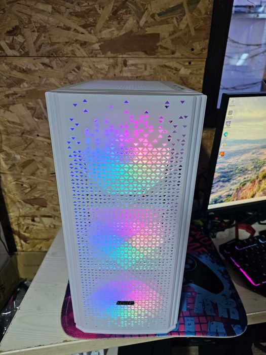 Sistem gaming mid-high I7 10700, 32gb DDR4, ssd 500gb, RTX 2080 !