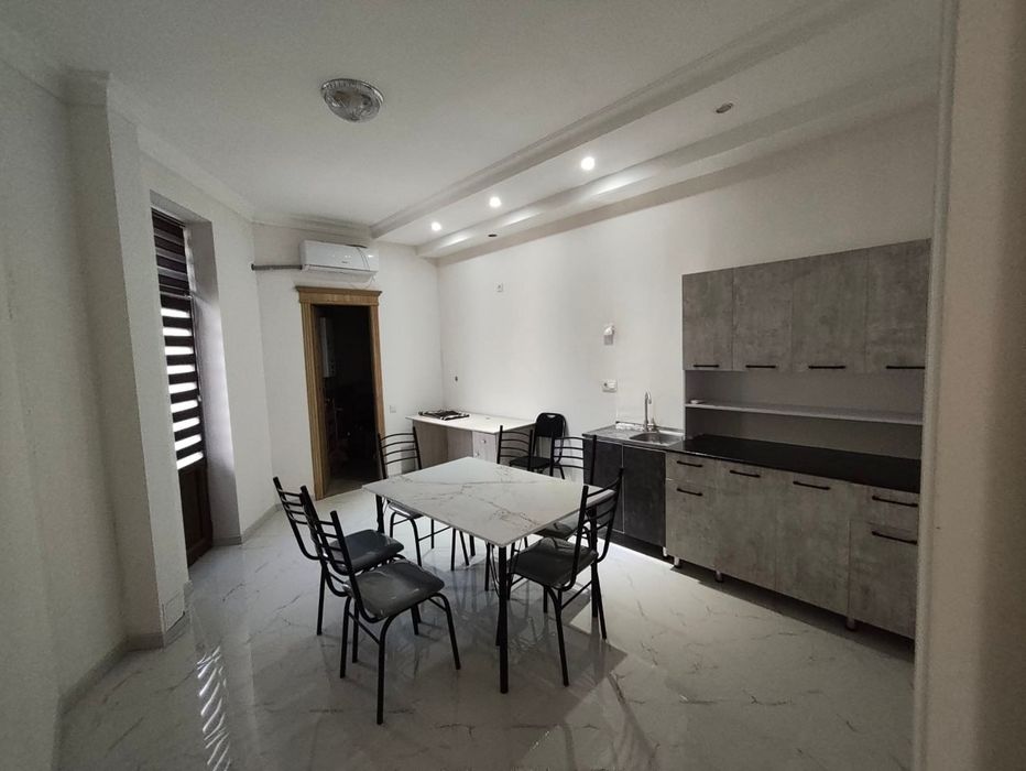 Ofis ijara – Markaz Lunacharskiy, 104 m²

Maydoni: 104 m², 3+1 xonali