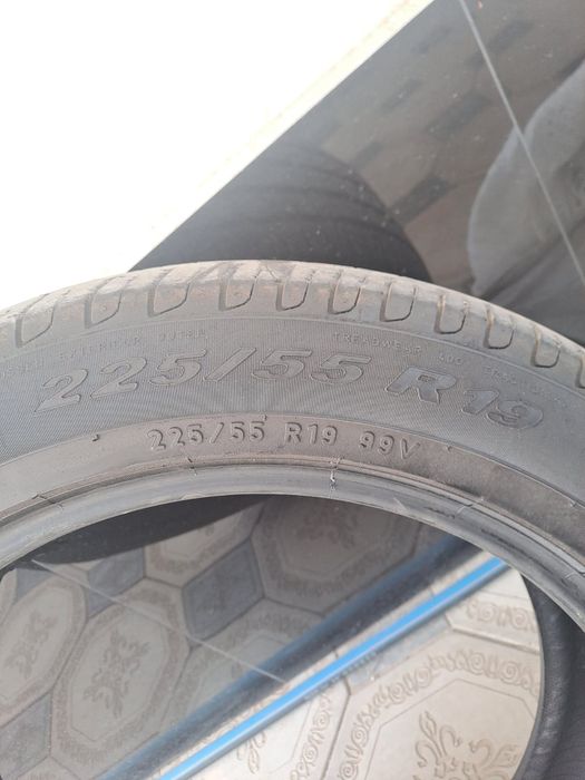 Резину продам 225/55/19