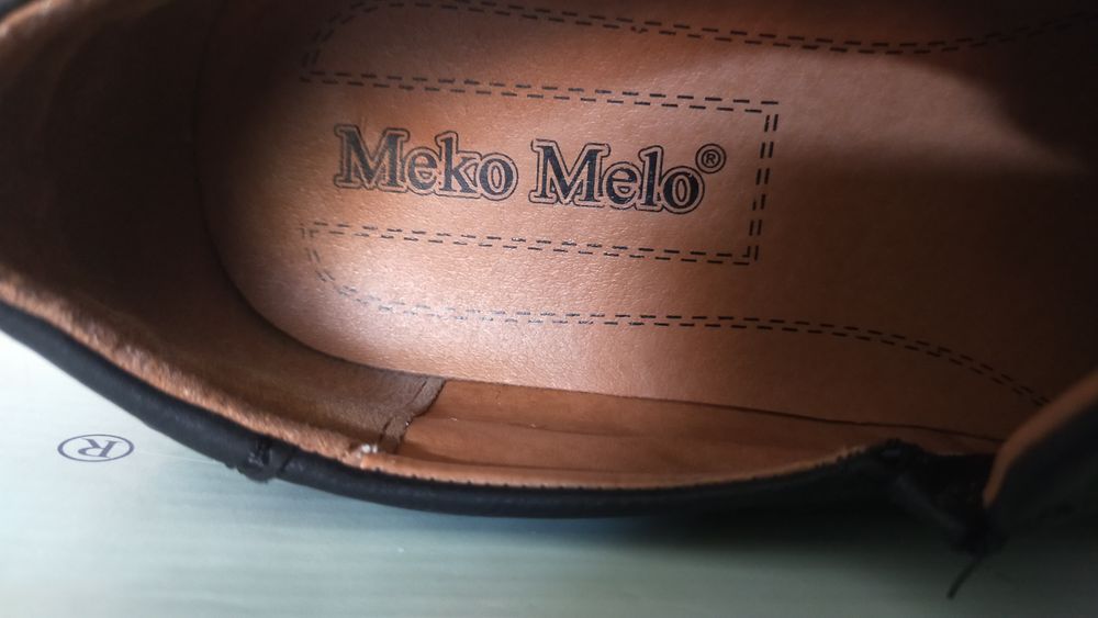 Продам туфли размер 40