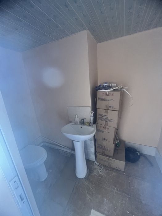 Сдам помещение под бизнес или офис в районе бектемира