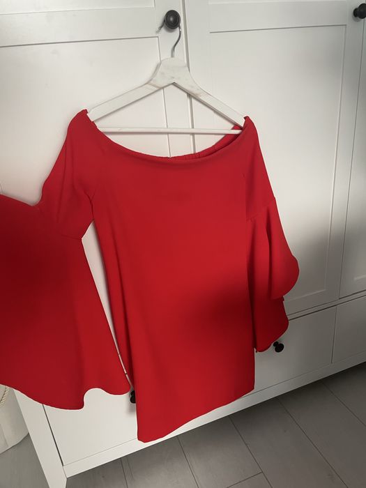 Червени Рокли за 20 лв