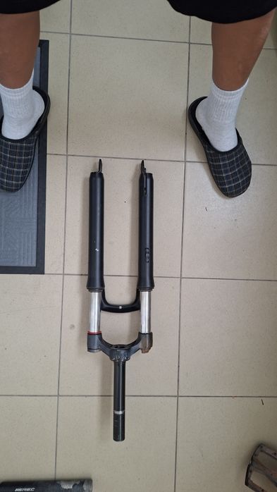 Продам вилку от EREC M8