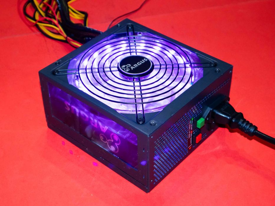 Inter-Tech Argus RGB-700 700W 80+ Bronze Захранващ блок за компютър PC захранване PSU